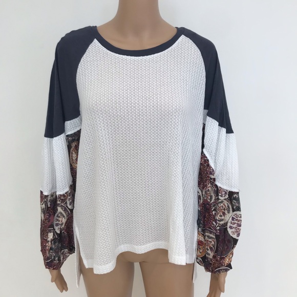 Puff Sleeve Waffle Knit Top - Picture 5 of 8